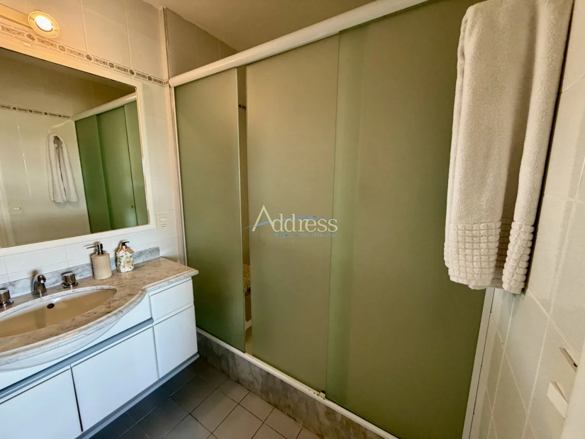 Apartamento en Playa Mansa, propiedad 301960 -Imagen 24