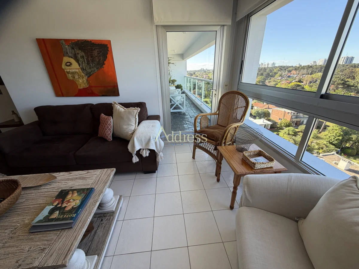 Apartamento en Playa Mansa, propiedad 301960 -Imagen 5