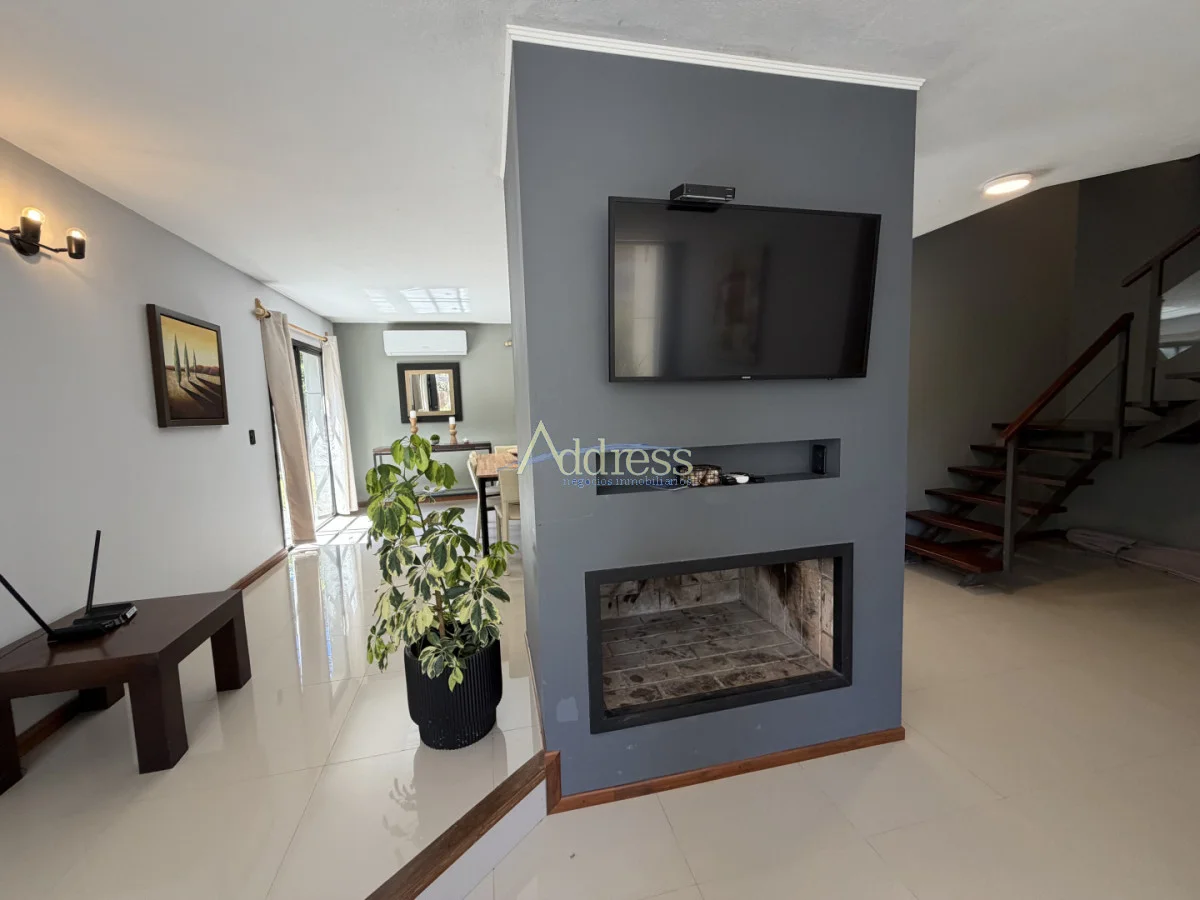 Casa en Solanas, propiedad 302925 -Imagen 2
