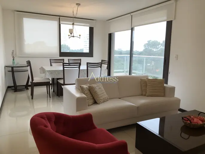 Apartamento de 3 dormitorios en zona club de tenis cantegril
