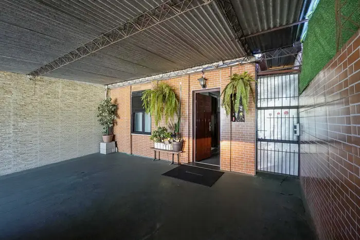 Venta casa en Jardines, ideal renta o familia