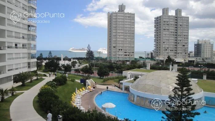 Apartamento en Playa Mansa, propiedad 280526 -Imagen 13