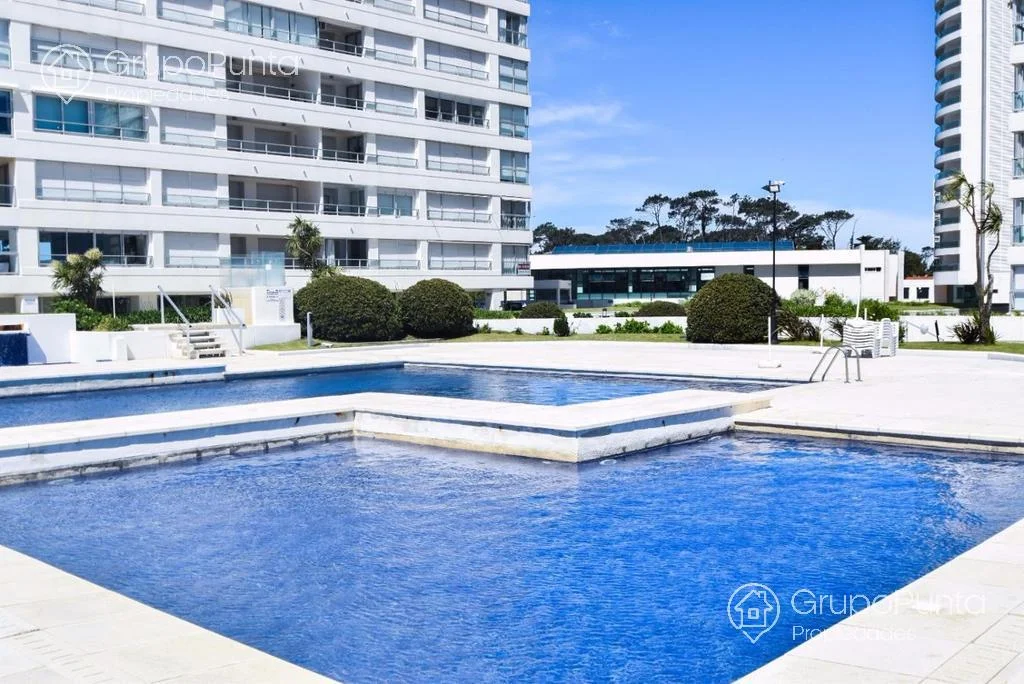 Apartamento en Playa Mansa, propiedad 280526 -Imagen 16