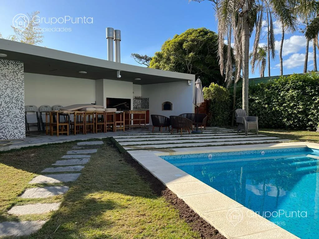 Casa en Pinares, propiedad 280696 -Imagen 2