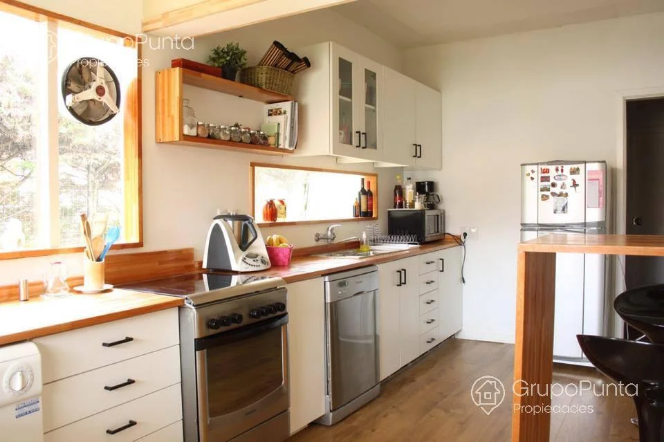 Casa en Playa Mansa, propiedad 280780 -Imagen 1