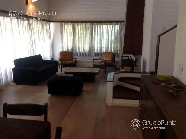 Casa en Playa Mansa, propiedad 280780 -Imagen 3