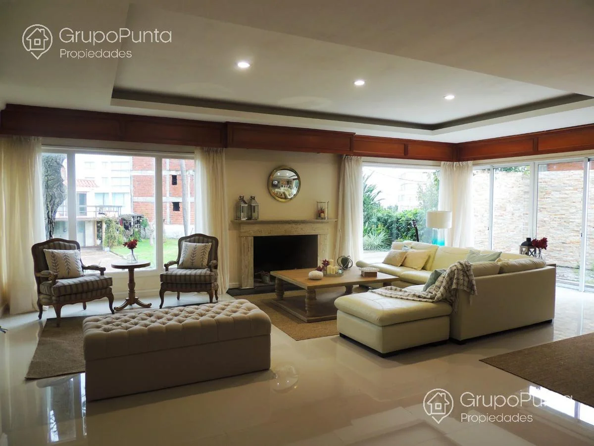 Casa en Playa Mansa, propiedad 280828 -Imagen 7