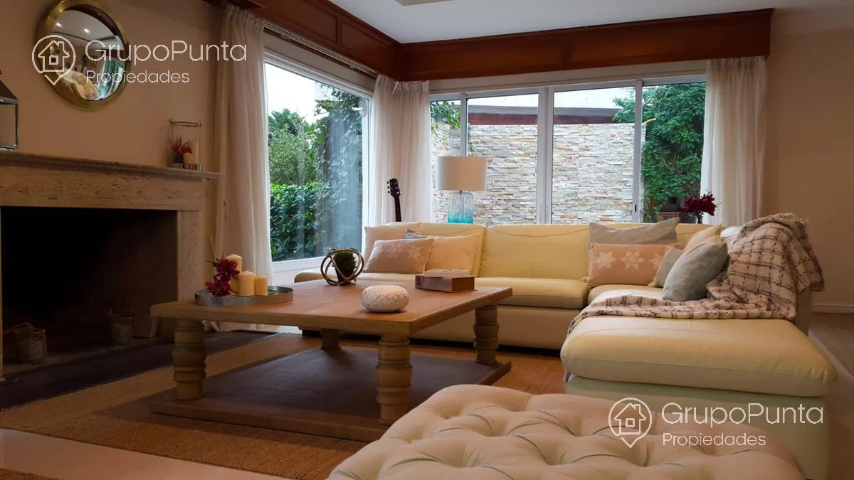 Casa en Playa Mansa, propiedad 280828 -Imagen 8