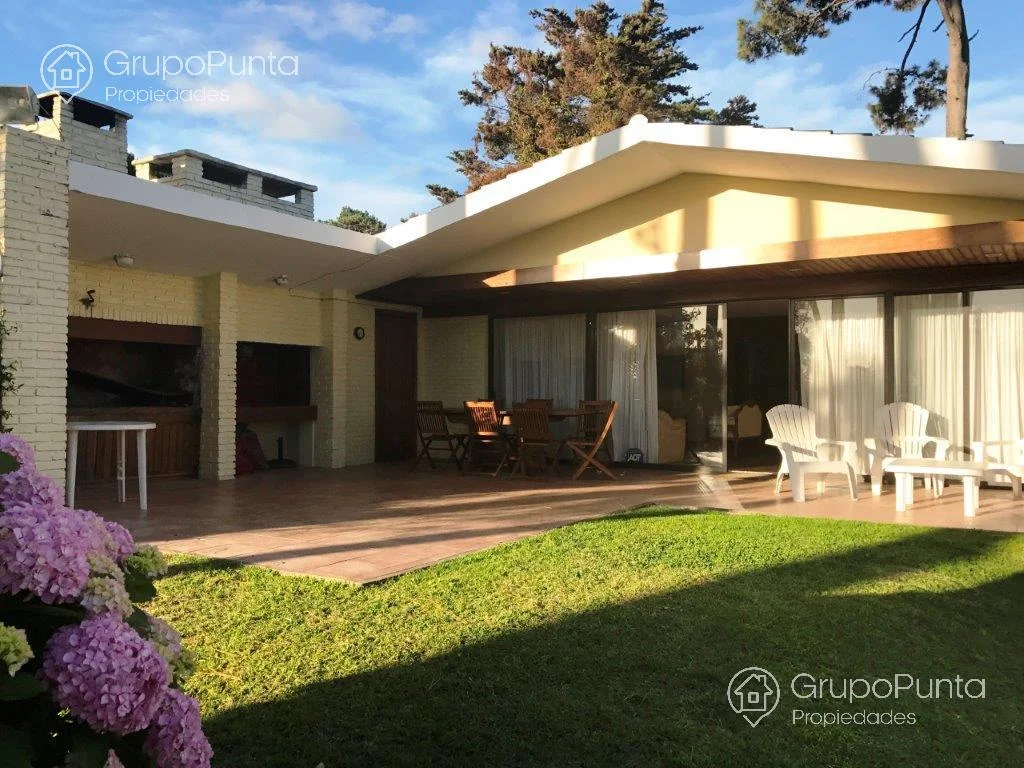 Casa en Playa Mansa, propiedad 280859 -Imagen 4