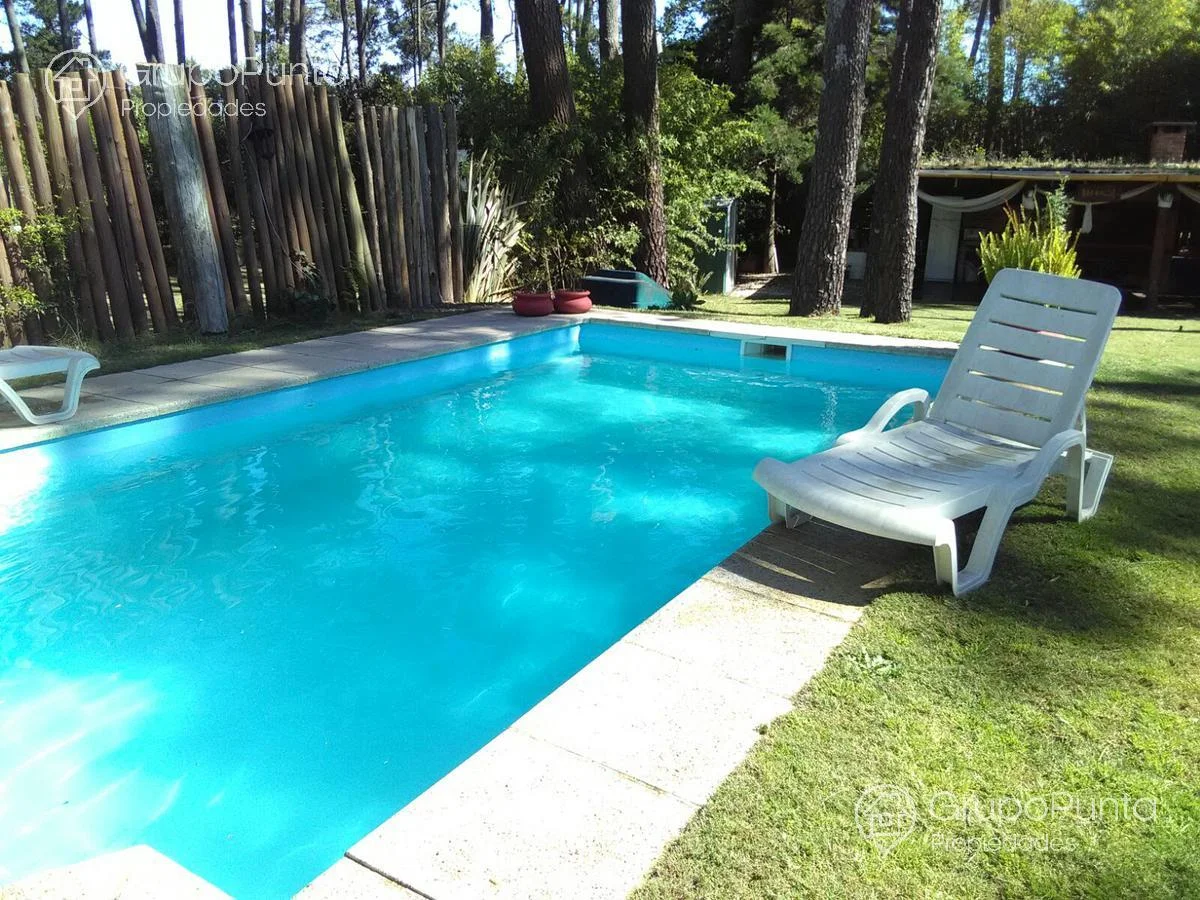 Casa en Pinares, propiedad 280992 -Imagen 1