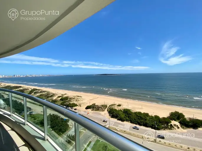 Departamento frente al mar  Torre Aquarela - Playa Mansa