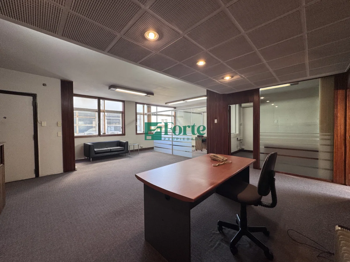 Oficina en Centro, propiedad 299544 -Imagen 1