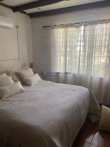 Se alquila casa en Cuchilla Alta