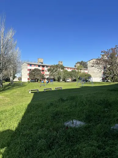 VENDE: Apartamento de 2 Dormitorios en Colón