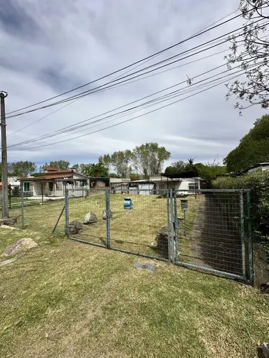 VENDO: Casa de 2 dormitorios en Colón