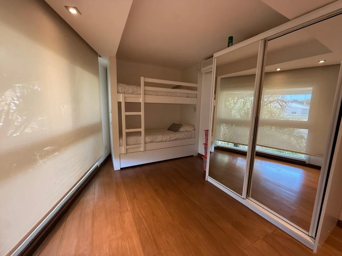 Apartamento en Playa Mansa, propiedad 287814 -Imagen 15