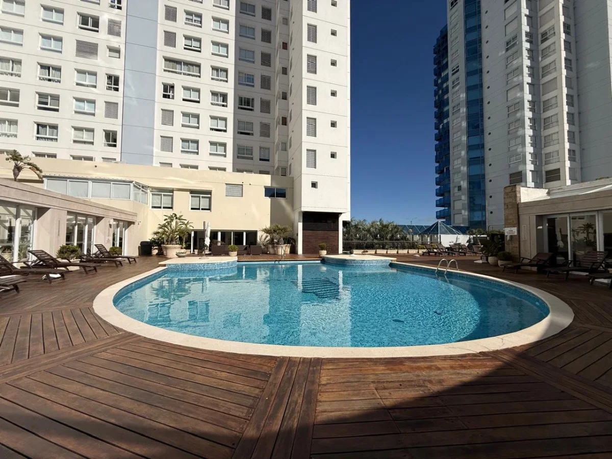 Apartamento en Playa Mansa, propiedad 287814 -Imagen 19