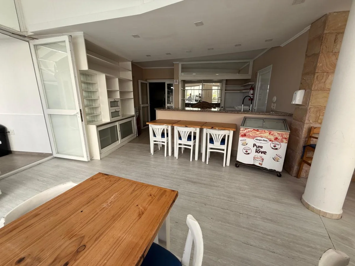 Apartamento en Playa Mansa, propiedad 287814 -Imagen 21