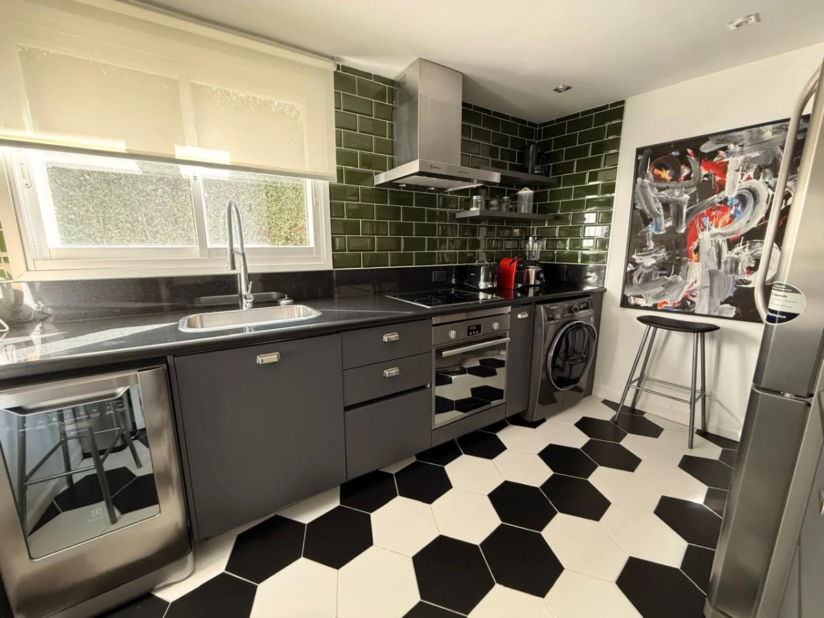 Apartamento en Playa Mansa, propiedad 287814 -Imagen 6