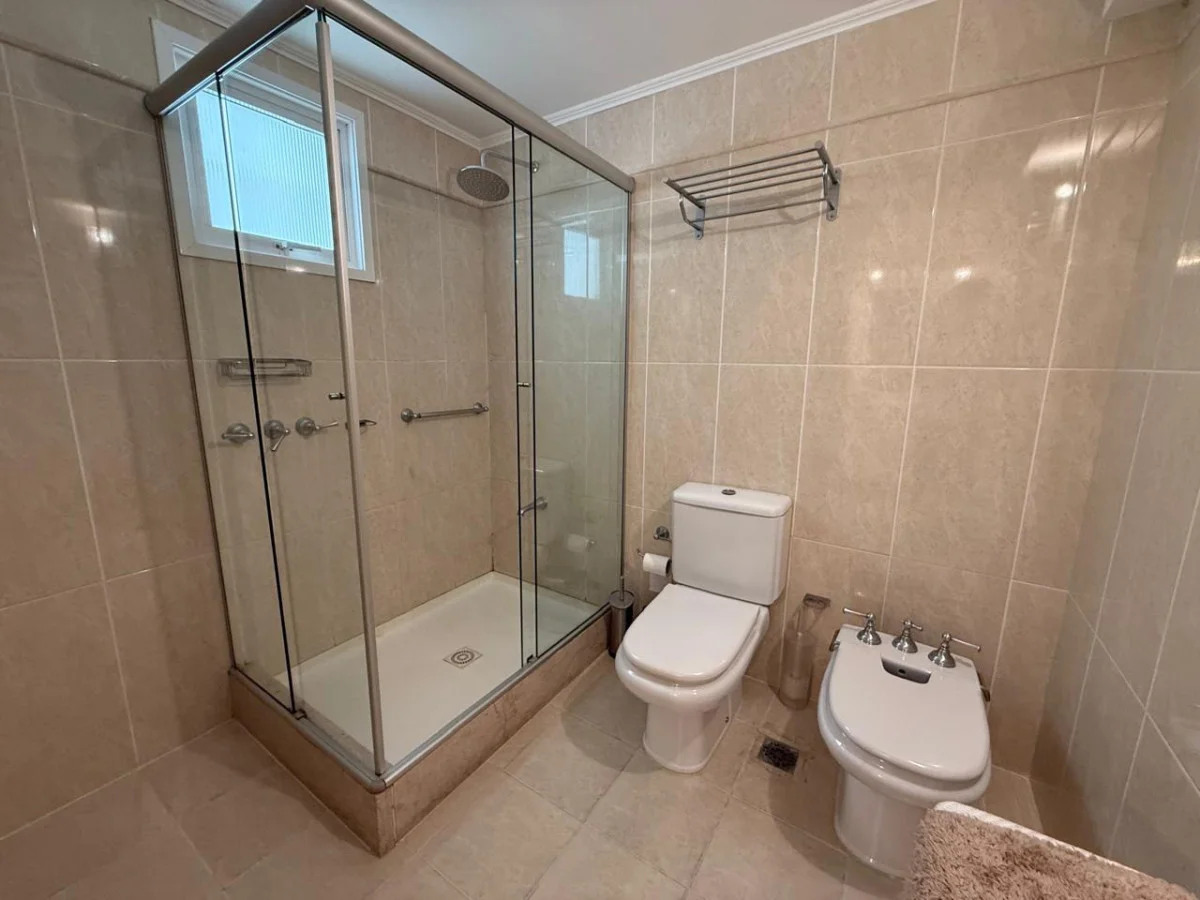 Apartamento en Playa Mansa, propiedad 287814 -Imagen 10