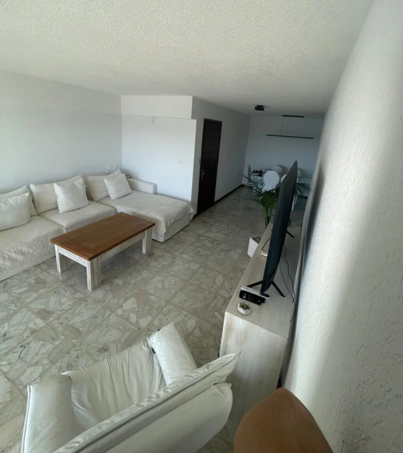Apartamento en Playa Mansa, propiedad 287815 -Imagen 5