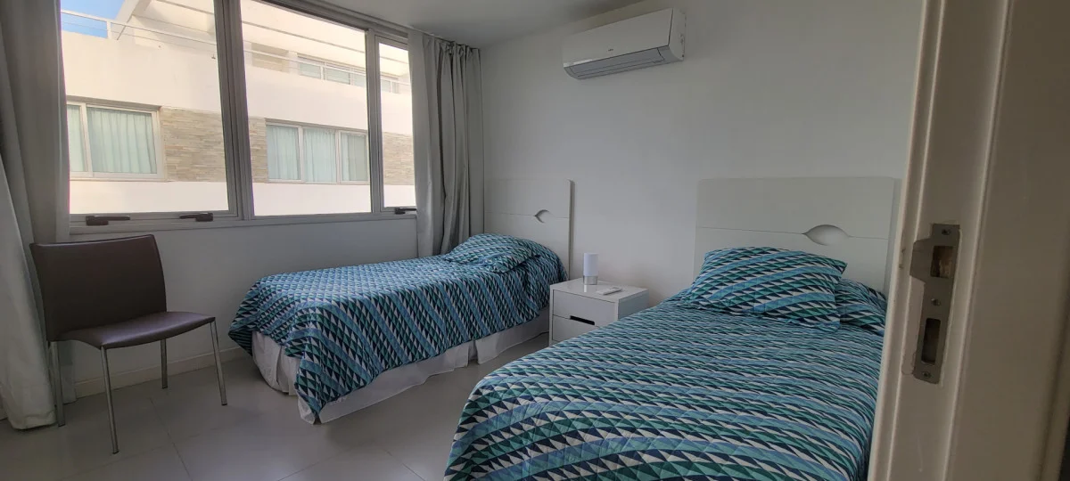 Apartamento en Playa Mansa, propiedad 287826 -Imagen 11