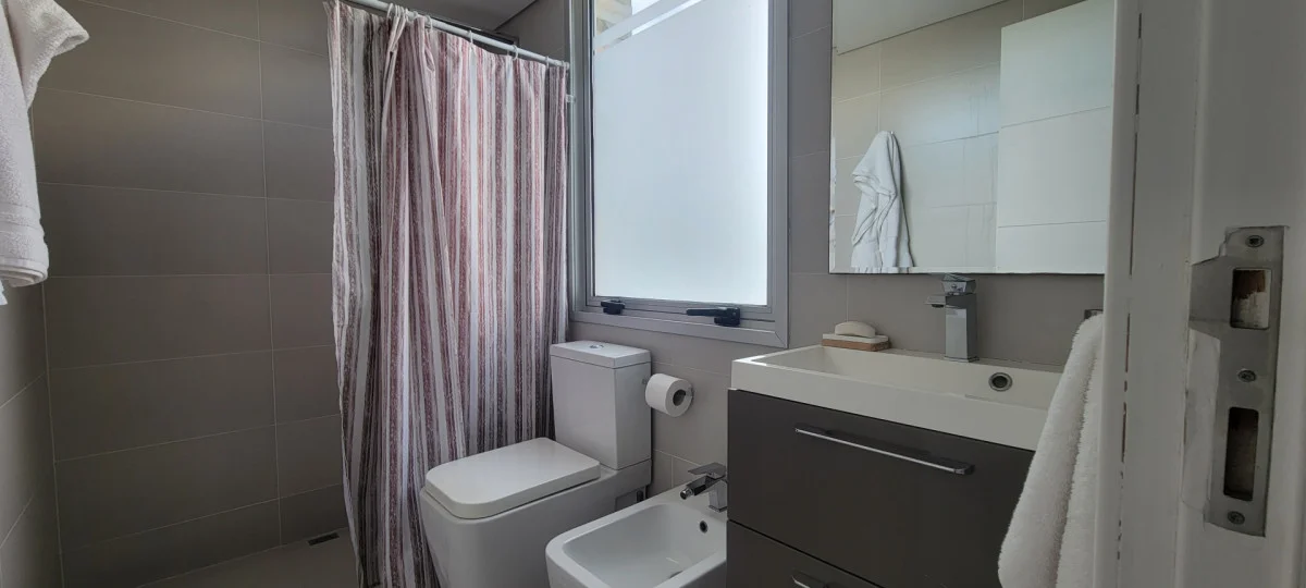 Apartamento en Playa Mansa, propiedad 287826 -Imagen 12