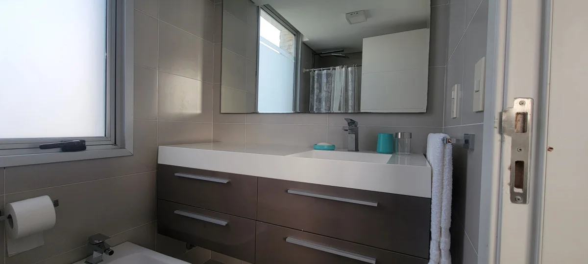 Apartamento en Playa Mansa, propiedad 287826 -Imagen 18
