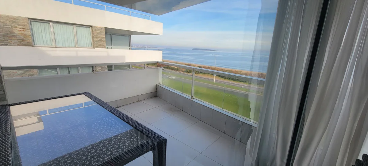 Apartamento en Playa Mansa, propiedad 287826 -Imagen 23