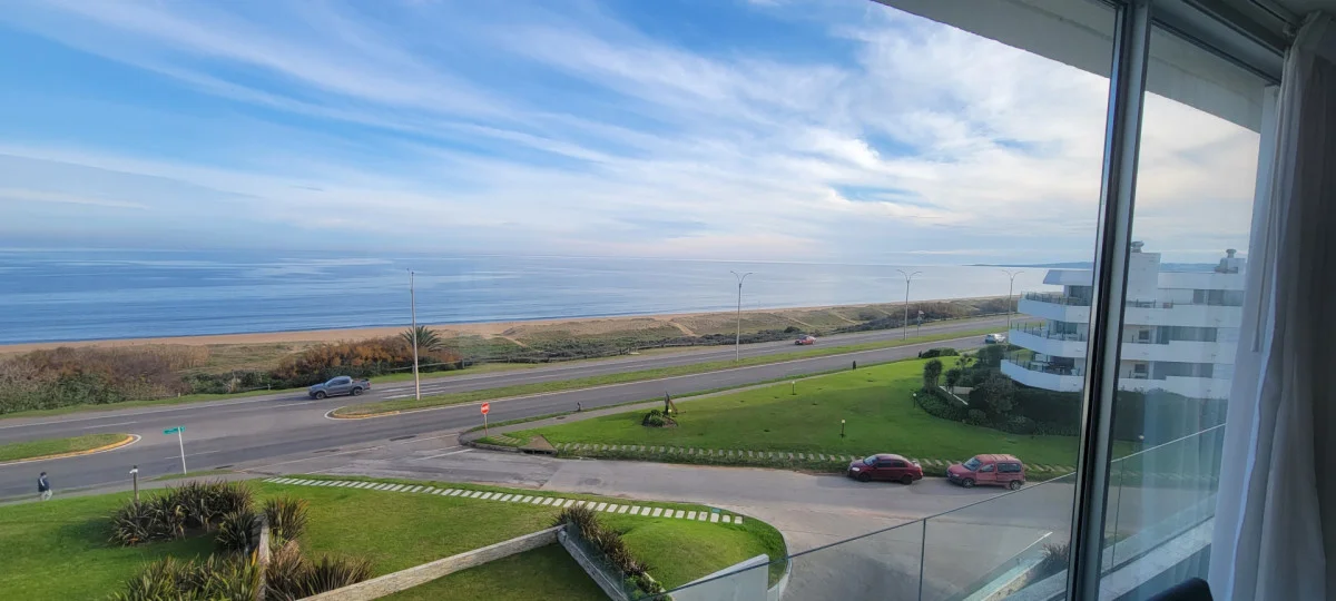 Apartamento en Playa Mansa, propiedad 287826 -Imagen 6