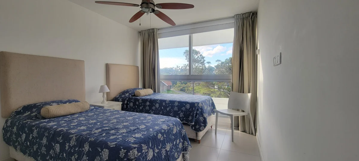 Apartamento en Playa Mansa, propiedad 287827 -Imagen 15
