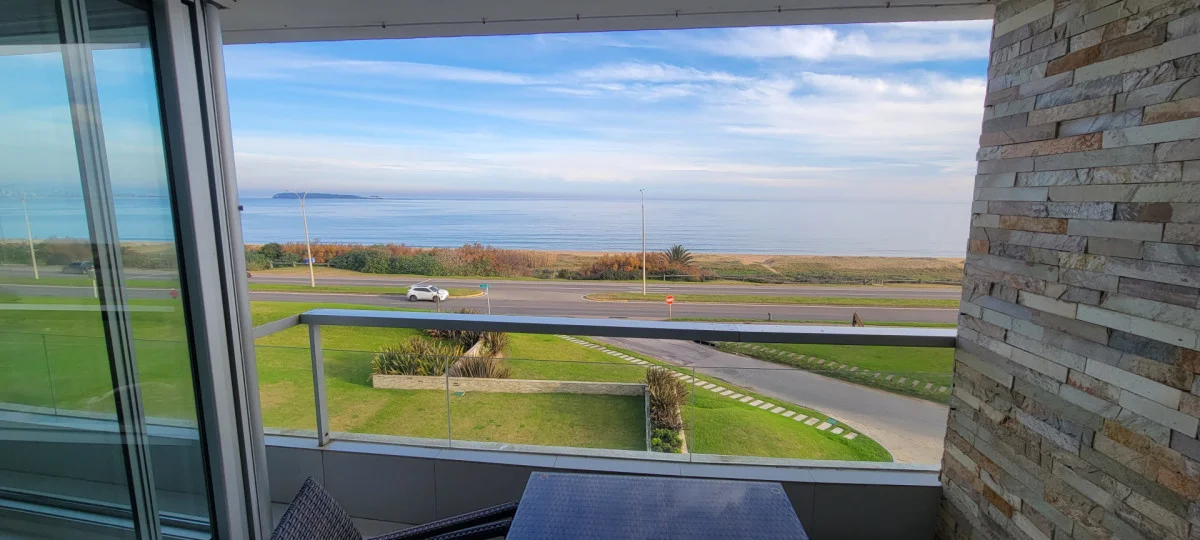 Apartamento en Playa Mansa, propiedad 287827 -Imagen 23