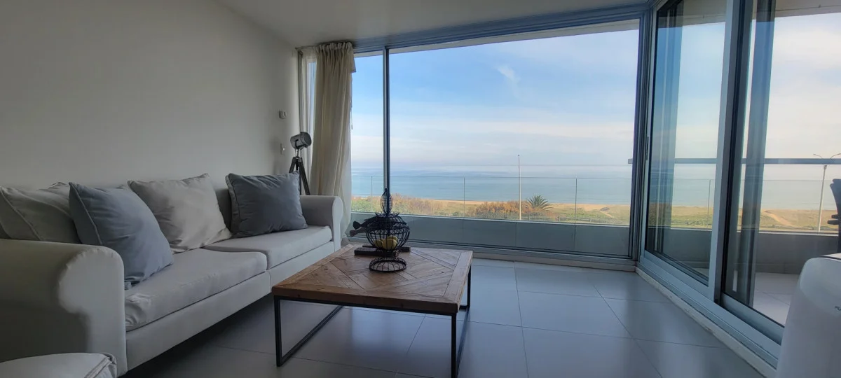 Apartamento en Playa Mansa, propiedad 287827 -Imagen 4