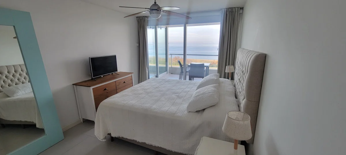 Apartamento en Playa Mansa, propiedad 287827 -Imagen 7