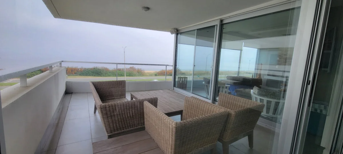 Apartamento en Playa Mansa, propiedad 287828 -Imagen 15