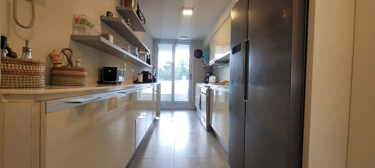 Apartamento en Playa Mansa, propiedad 287828 -Imagen 22