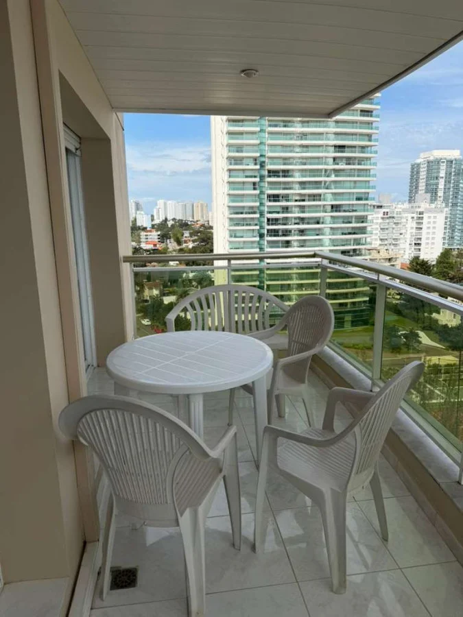 Apartamento en Playa Mansa, propiedad 289162 -Imagen 6