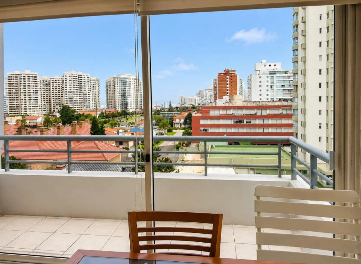 Apartamento en Playa Mansa, propiedad 289331 -Imagen 6
