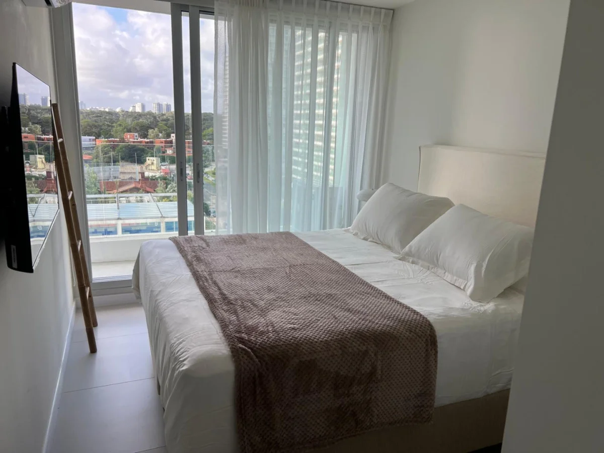 Apartamento en Playa Mansa, propiedad 290407 -Imagen 6