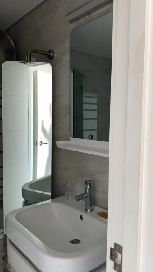 Apartamento en Playa Mansa, propiedad 290977 -Imagen 13