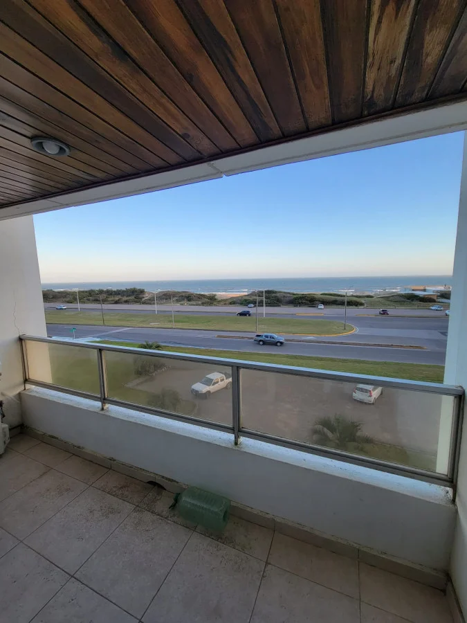 Apartamento en Playa Brava, propiedad 293565 -Imagen 2