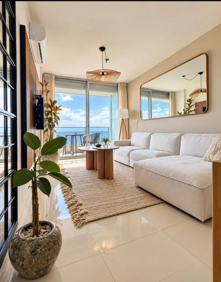 Apartamento en Playa Mansa, propiedad 294757 -Imagen 2