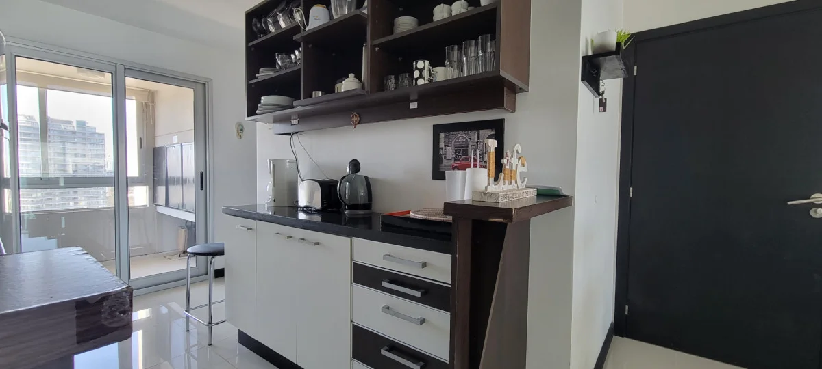 Apartamento en Playa Mansa, propiedad 294875 -Imagen 8