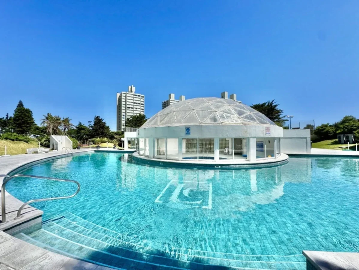 Apartamento en Playa Mansa, propiedad 295866 -Imagen 15