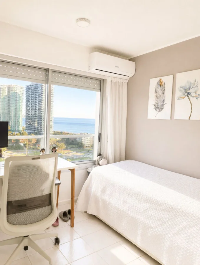 Apartamento en Playa Mansa, propiedad 295866 -Imagen 9