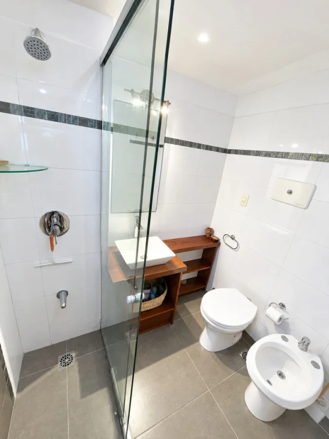 Apartamento en Playa Mansa, propiedad 295990 -Imagen 10