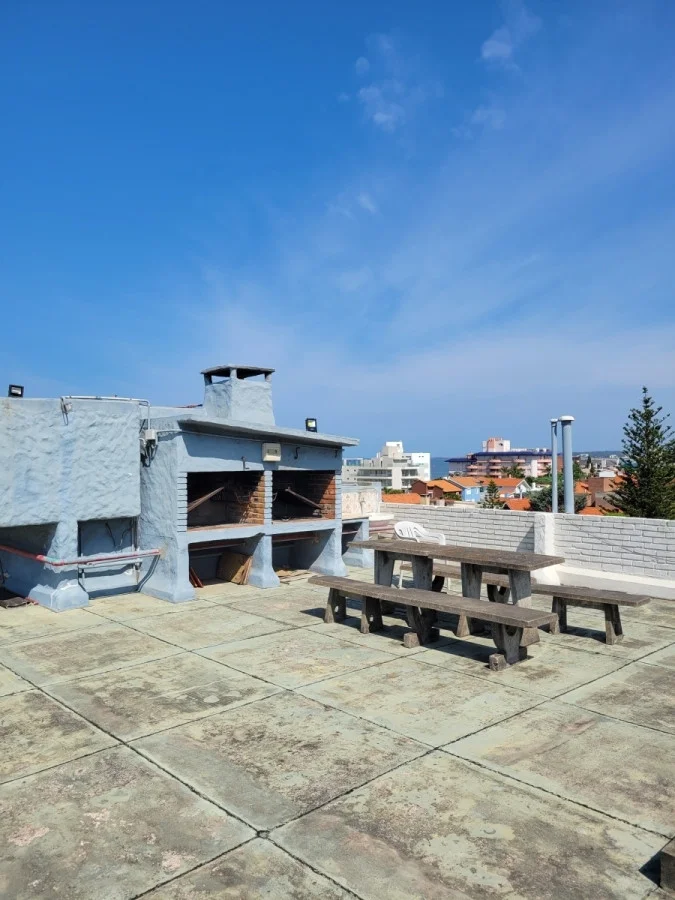 Apartamento en Playa Mansa, propiedad 297091 -Imagen 14