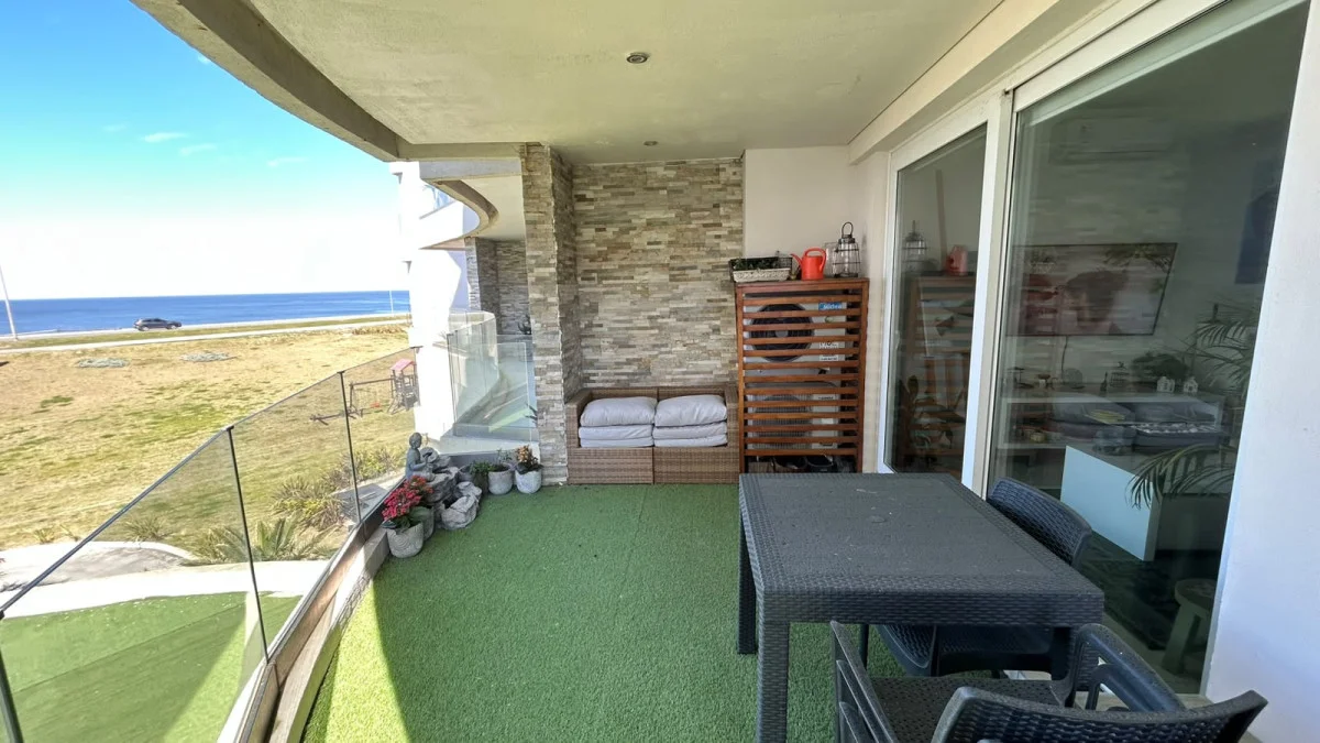 Apartamento en Playa Mansa, propiedad 297203 -Imagen 20