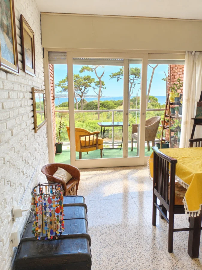 Apartamento en Playa Mansa, propiedad 297327 -Imagen 3