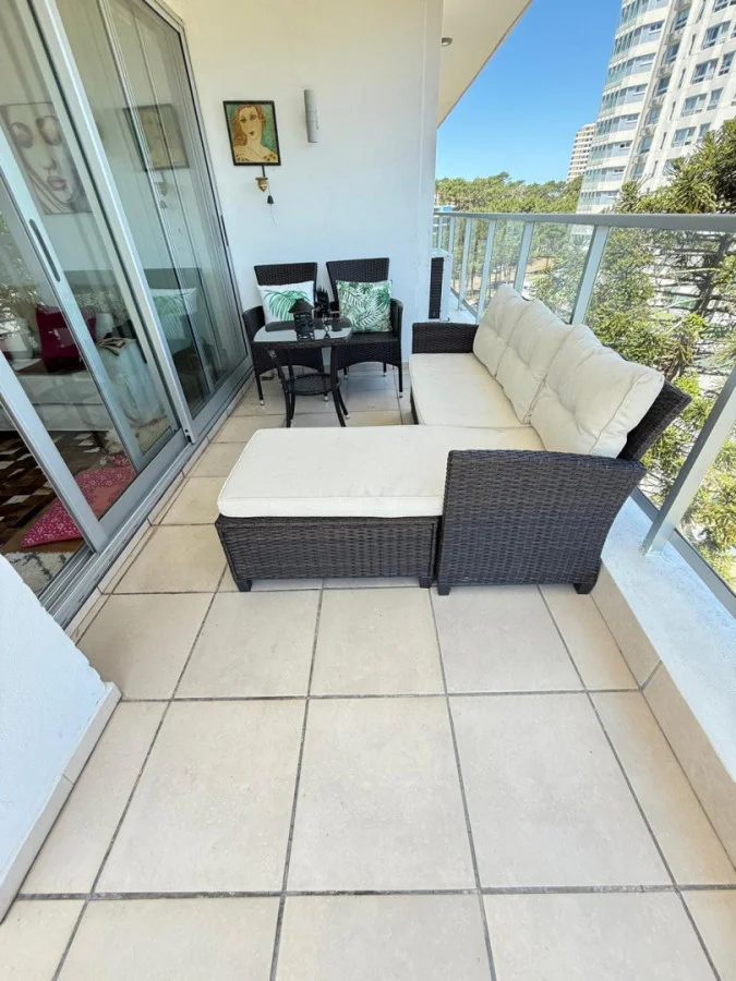 Apartamento en Playa Mansa, propiedad 297438 -Imagen 13